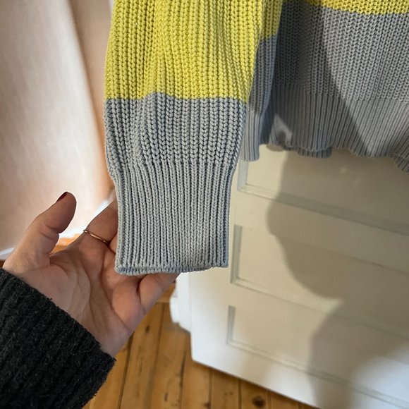 Forever 21 Stripped Knit Sweater - Picture 4 of 5